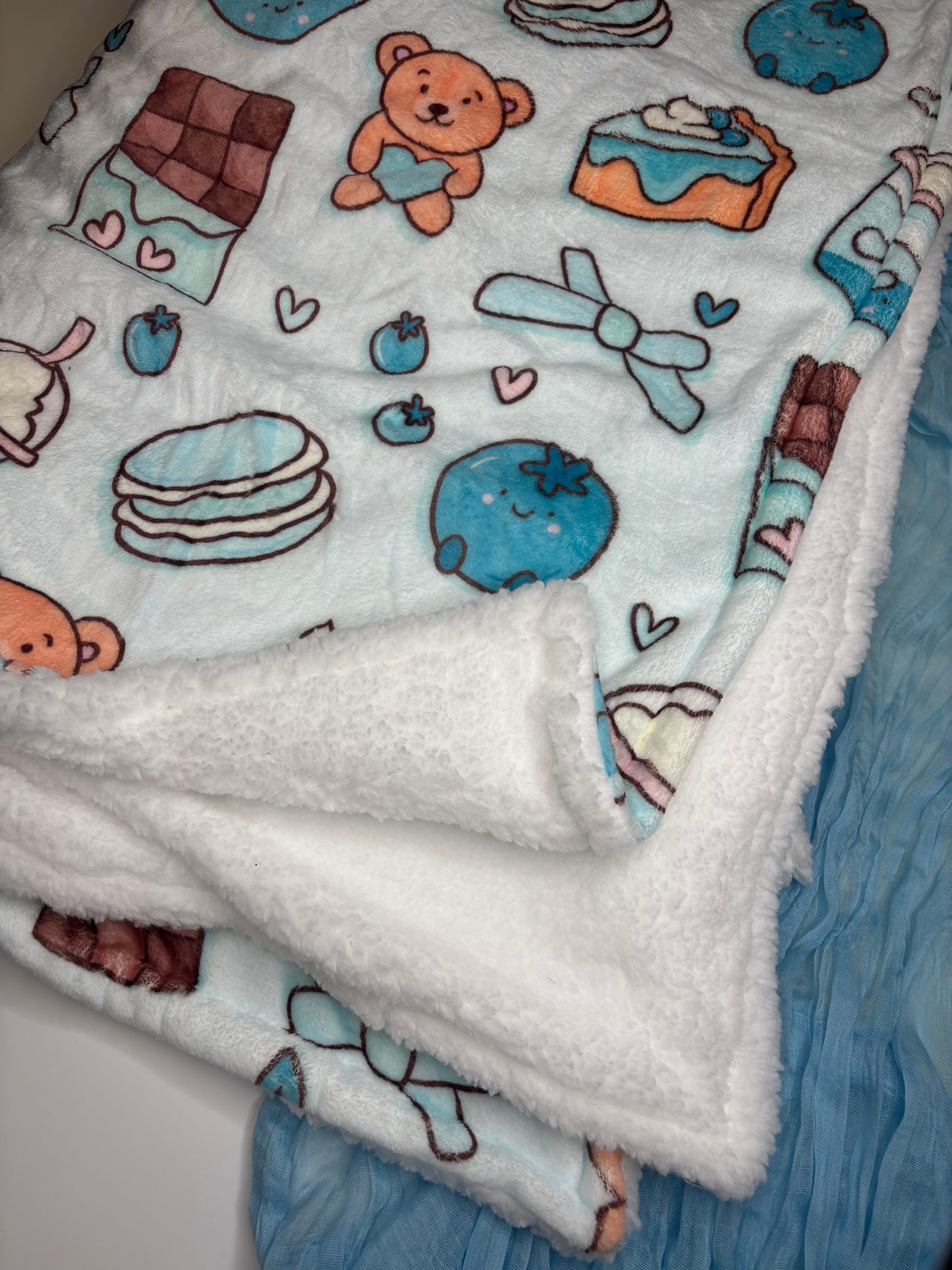 ‘Berry Bliss’ Blanket